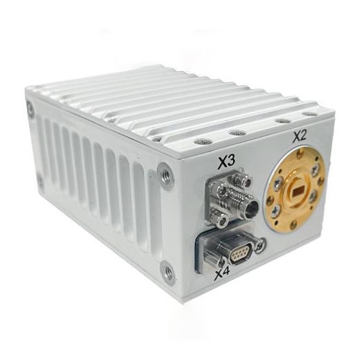 Q-BAND LNA